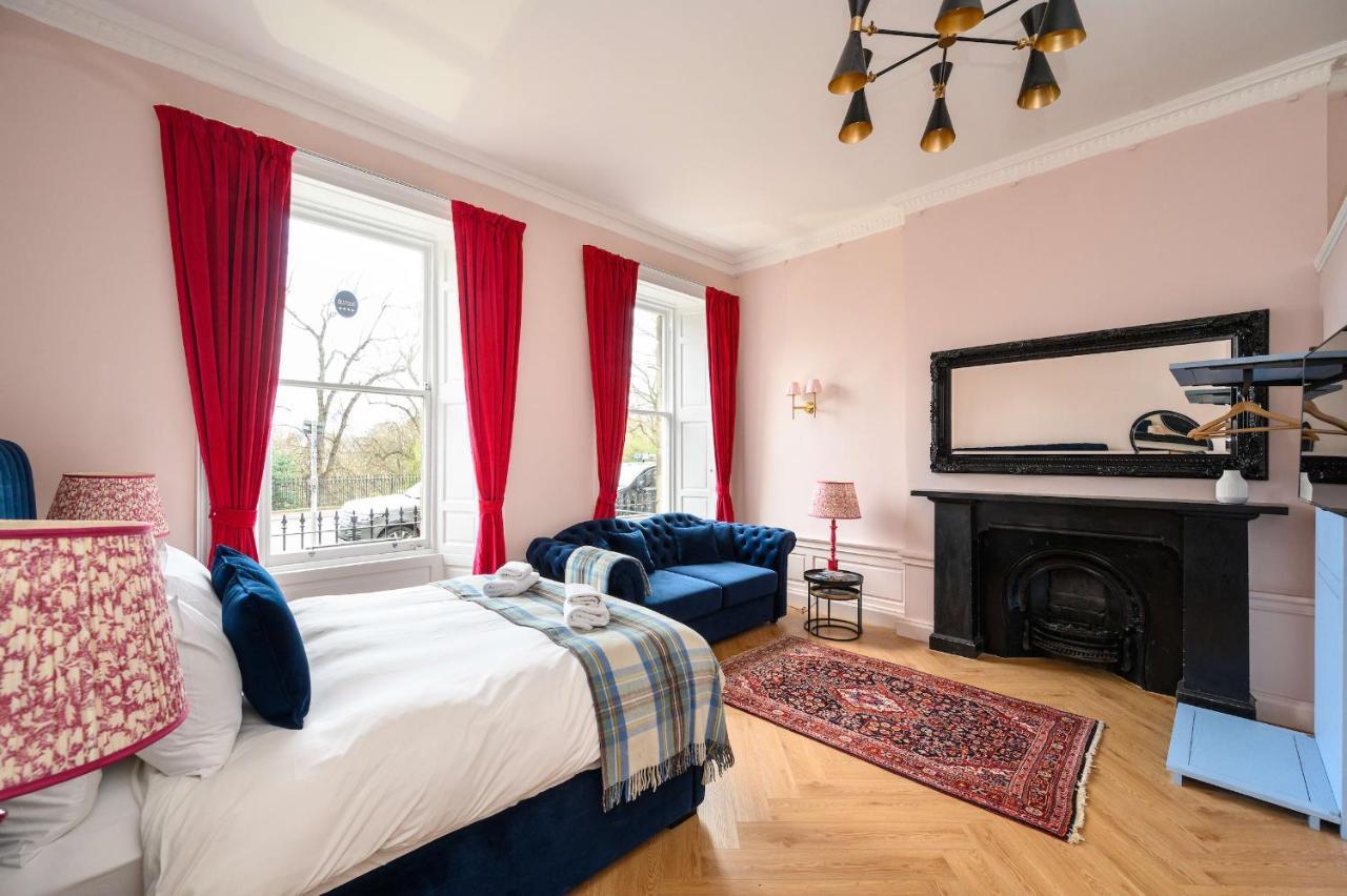 Charming Large Family Suite With Kitchenette Edinburgh Exterior foto