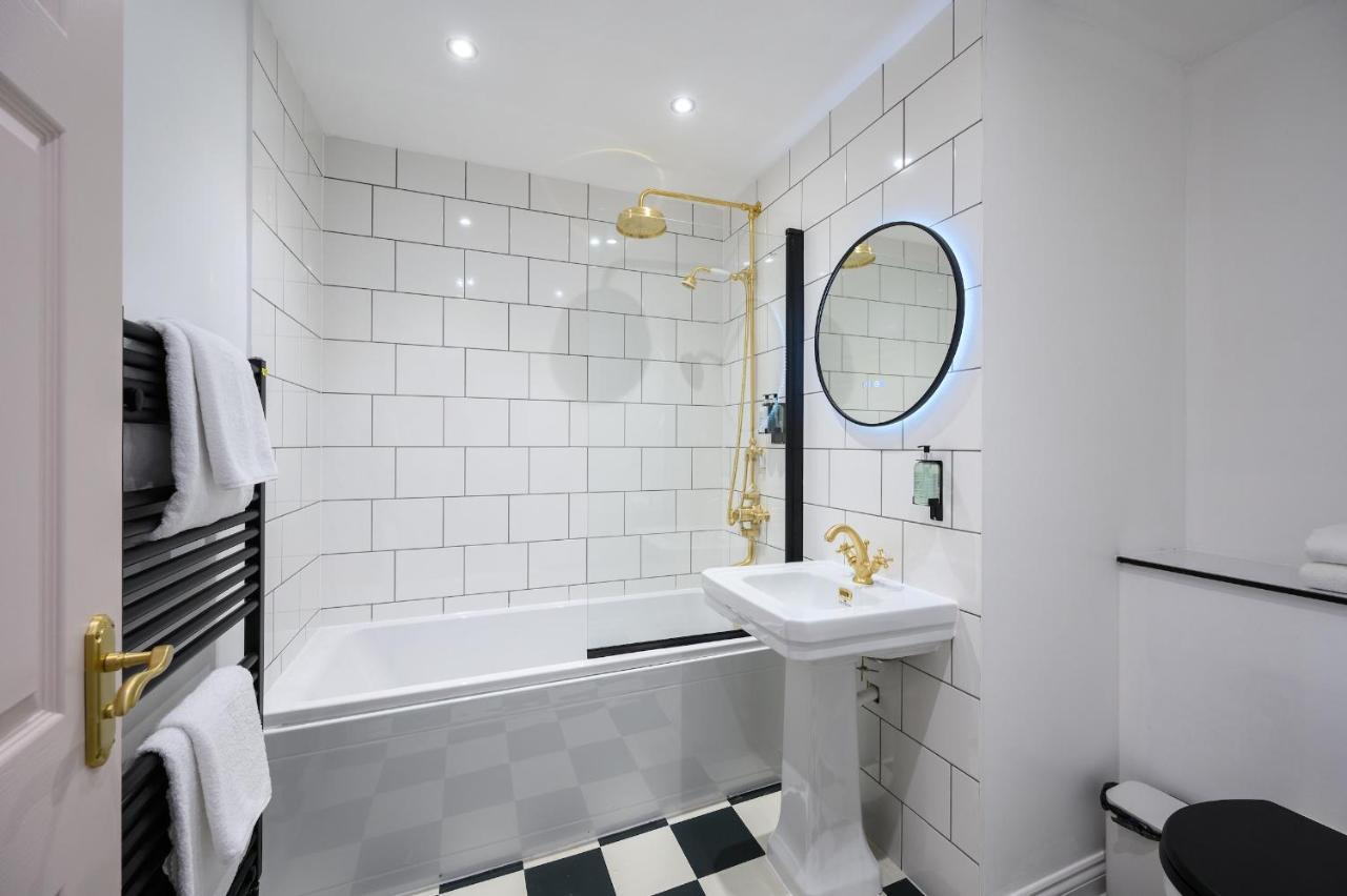 Charming Large Family Suite With Kitchenette Edinburgh Exterior foto
